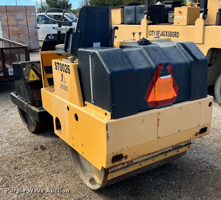 image for item DN3170 Stone AVR 4000  double drum vibratory roller