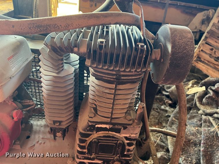 image for item DN3171 SealMaster Crack Pro 3500  crack sealer