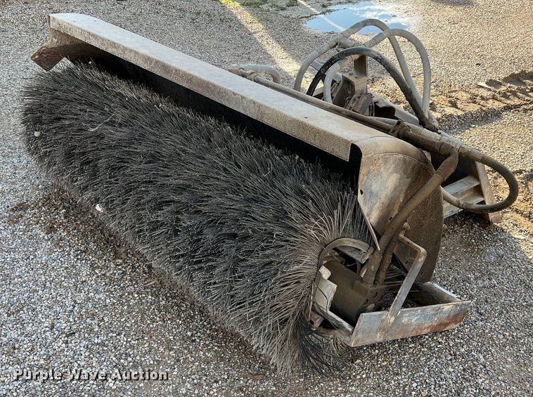 image for item DN3173 Skid steer broom