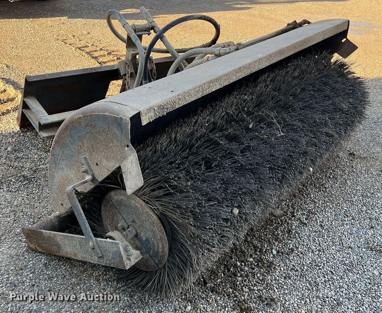 image for item DN3173 Skid steer broom