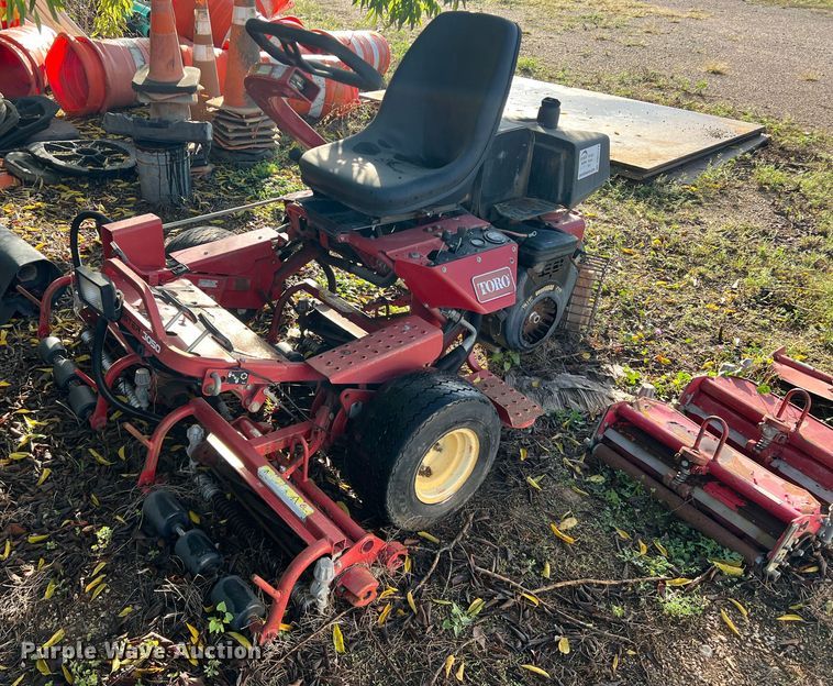 image for item DN3174 Toro Groundmaster 3050  reel mower