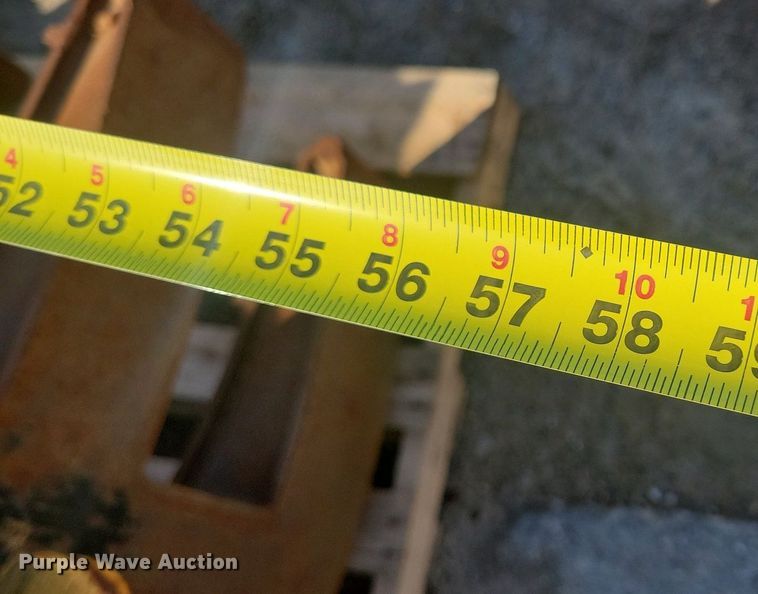 image for item DN4219 Dymax  60" W excavator grapple