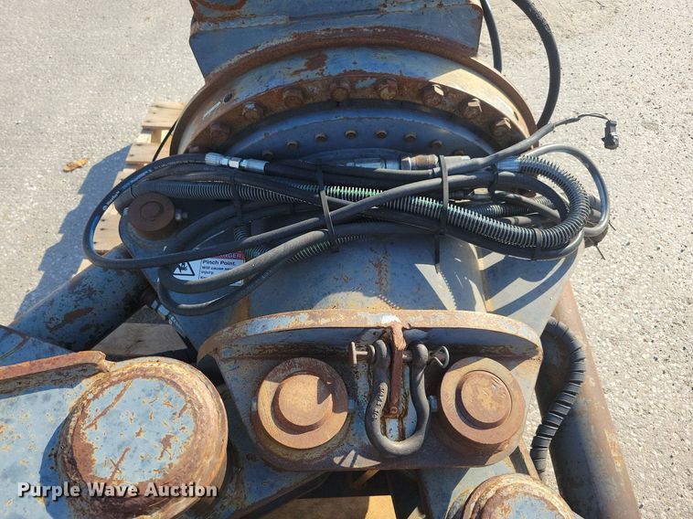 image for item DN4219 Dymax  60" W excavator grapple