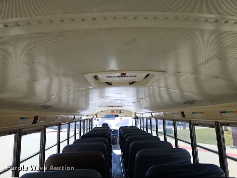 image for item DN7052 2010 IC PB10500  school bus