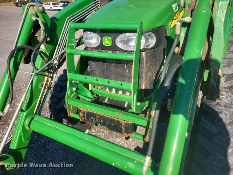 image for item DO4701 2009 John Deere 4320  MFWD tractor