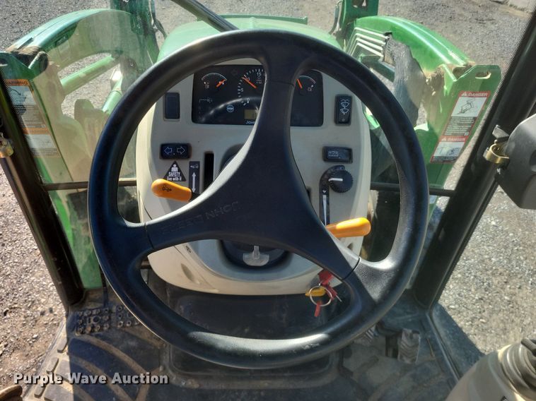 image for item DO4701 2009 John Deere 4320  MFWD tractor