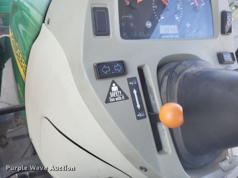 image for item DO4701 2009 John Deere 4320  MFWD tractor