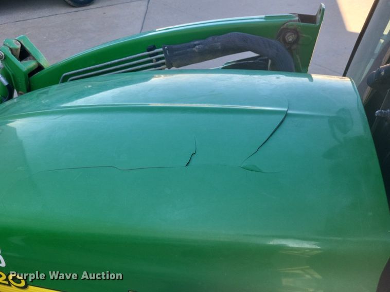 image for item DO4701 2009 John Deere 4320  MFWD tractor