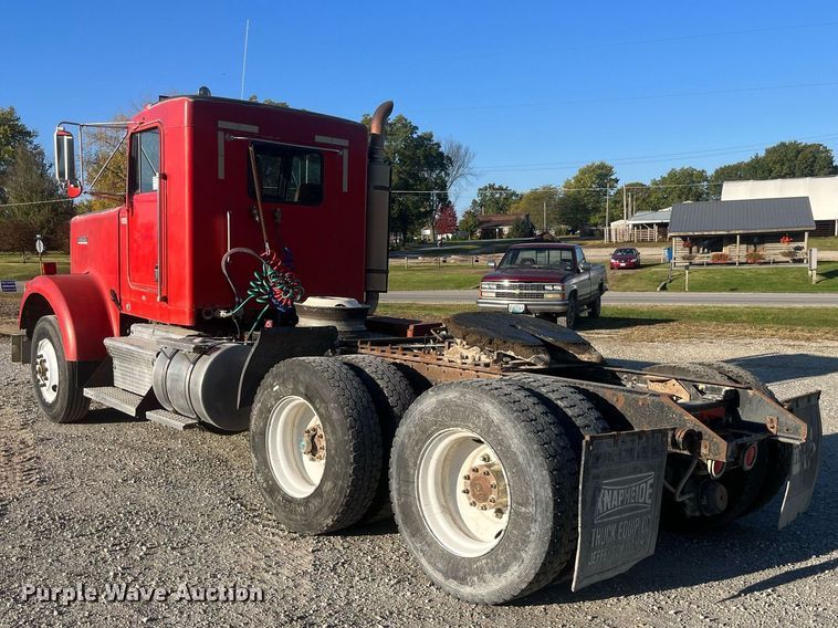 image for item DP2121 1988 Kenworth  semi truck