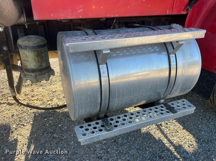 image for item DP2121 1988 Kenworth  semi truck