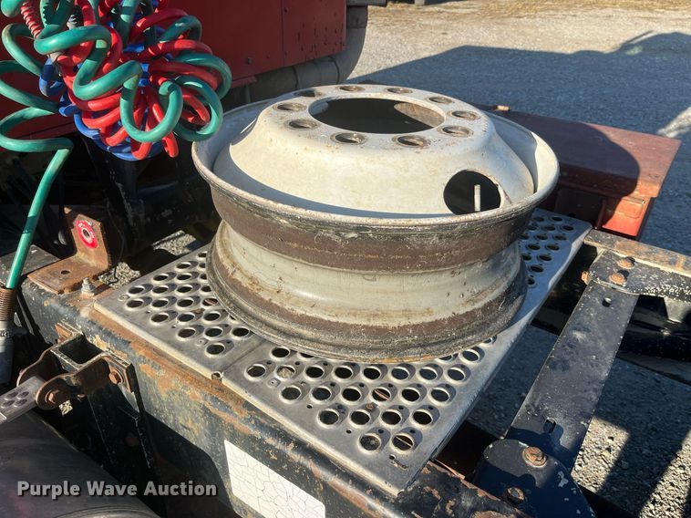 image for item DP2121 1988 Kenworth  semi truck