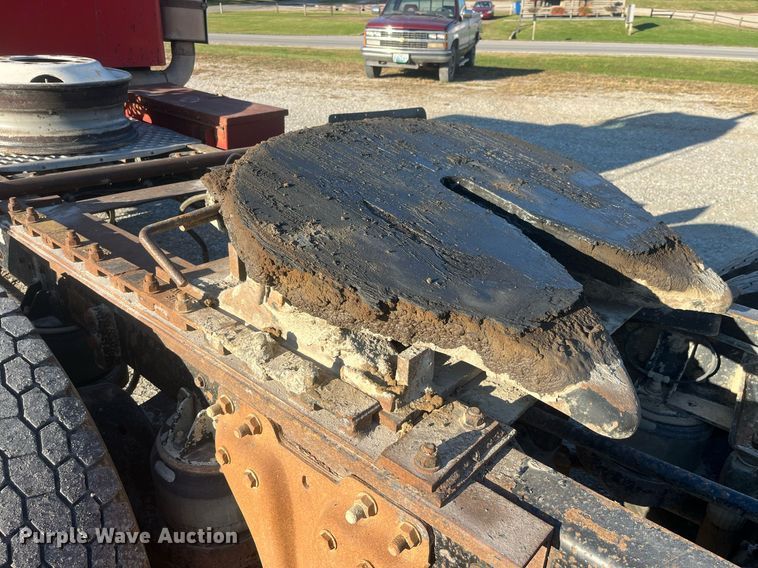 image for item DP2121 1988 Kenworth  semi truck