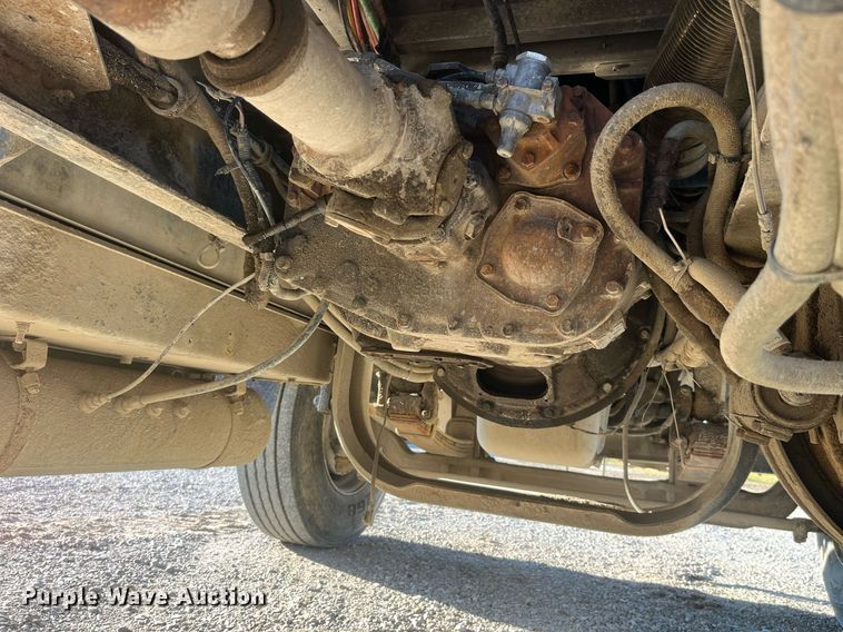 image for item DP2121 1988 Kenworth  semi truck