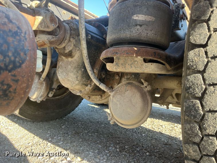 image for item DP2121 1988 Kenworth  semi truck