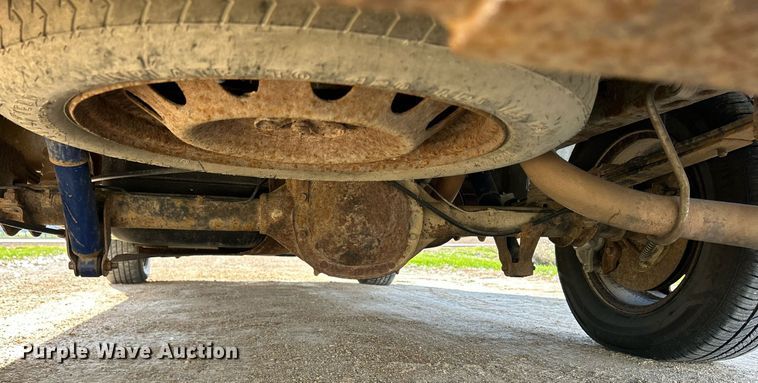 image for item DQ1034 2005 Chevrolet Astro  van