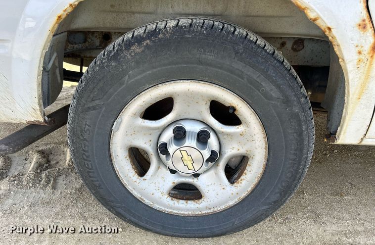 image for item DQ1034 2005 Chevrolet Astro  van