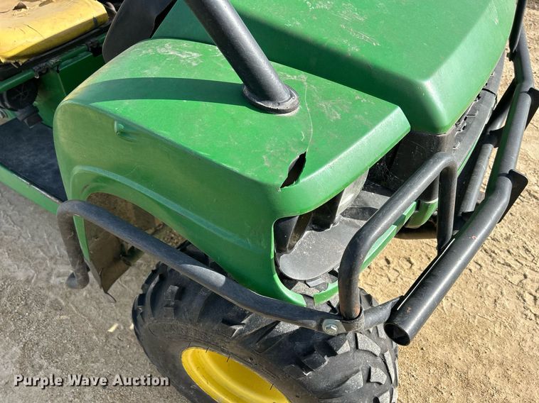 image for item DQ1036 2006  John Deere Gator HXP  utility vehicle