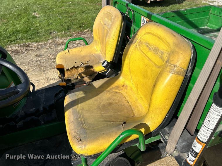 image for item DQ1036 2006  John Deere Gator HXP  utility vehicle