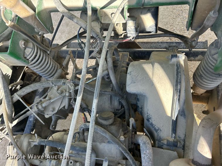 image for item DQ1036 2006  John Deere Gator HXP  utility vehicle