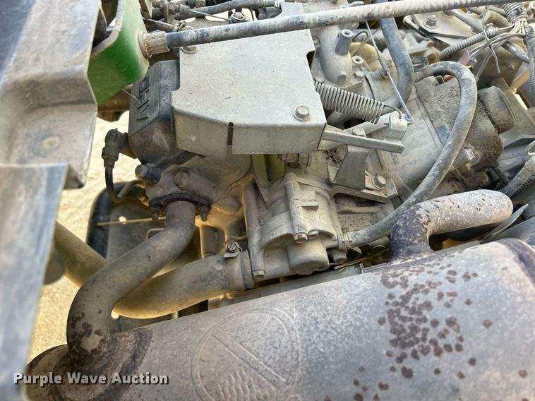 image for item DQ1036 2006  John Deere Gator HXP  utility vehicle