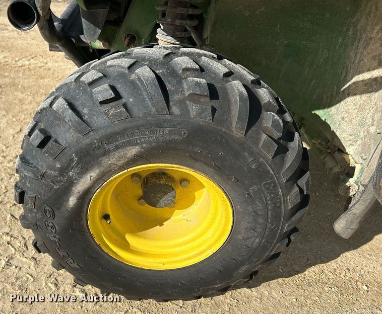 image for item DQ1036 2006  John Deere Gator HXP  utility vehicle