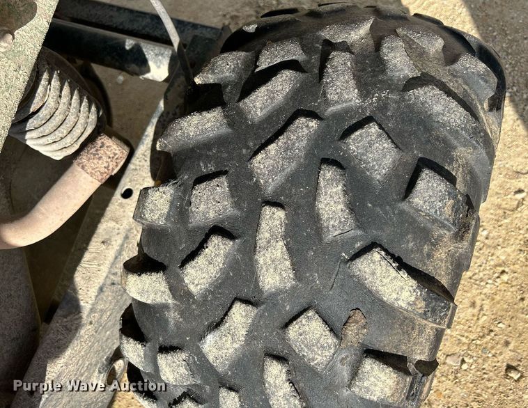 image for item DQ1036 2006  John Deere Gator HXP  utility vehicle