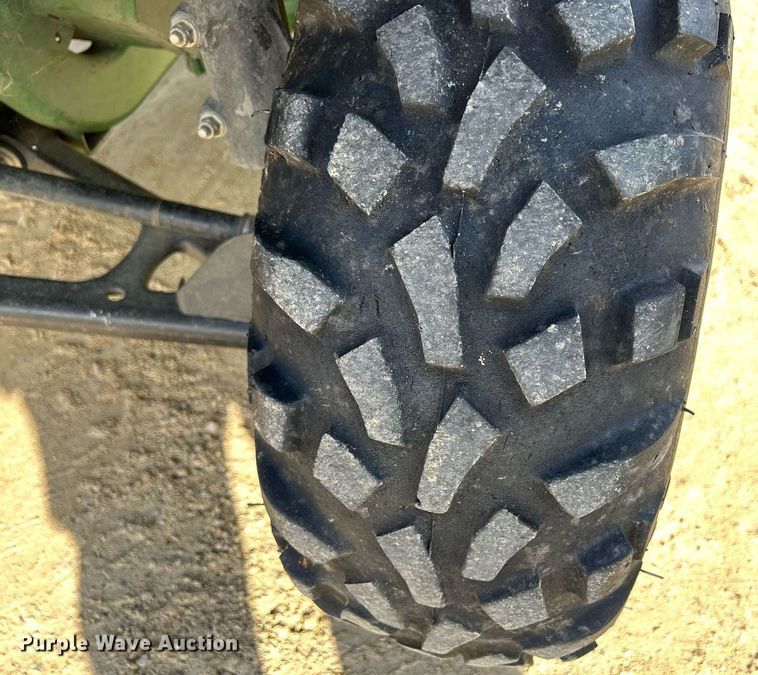 image for item DQ1036 2006  John Deere Gator HXP  utility vehicle