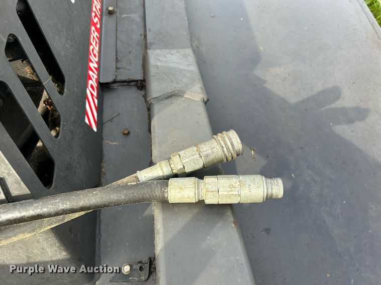 image for item DQ1038 Bradco BC72  skid steer rotary mower