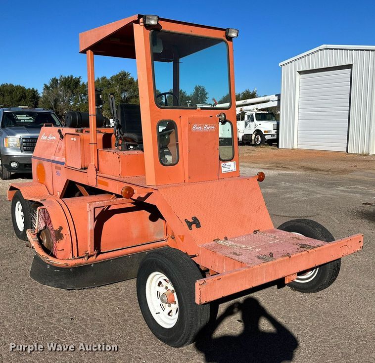 image for item DQ1494 2001 Broce RJ350  broom