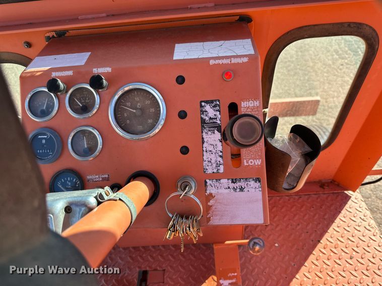 image for item DQ1494 2001 Broce RJ350  broom