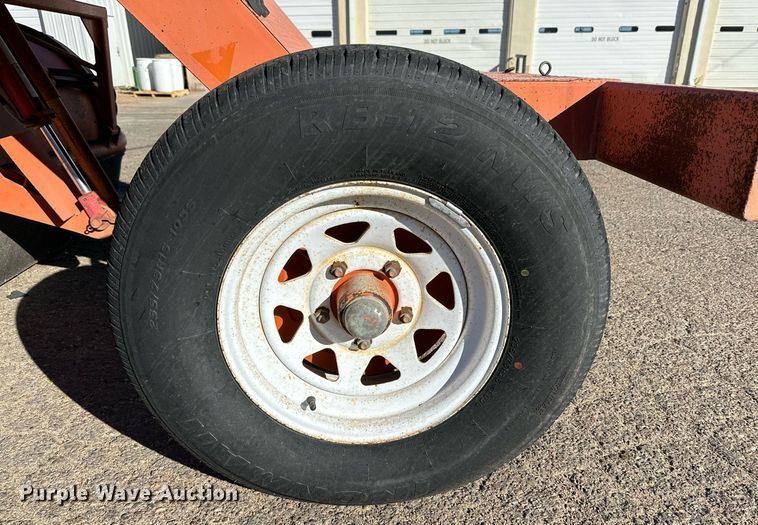 image for item DQ1494 2001 Broce RJ350  broom