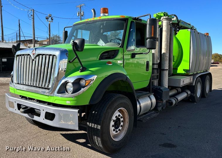 image for item DQ1496 2012 International WorkStar 7400  sewer jetter truck