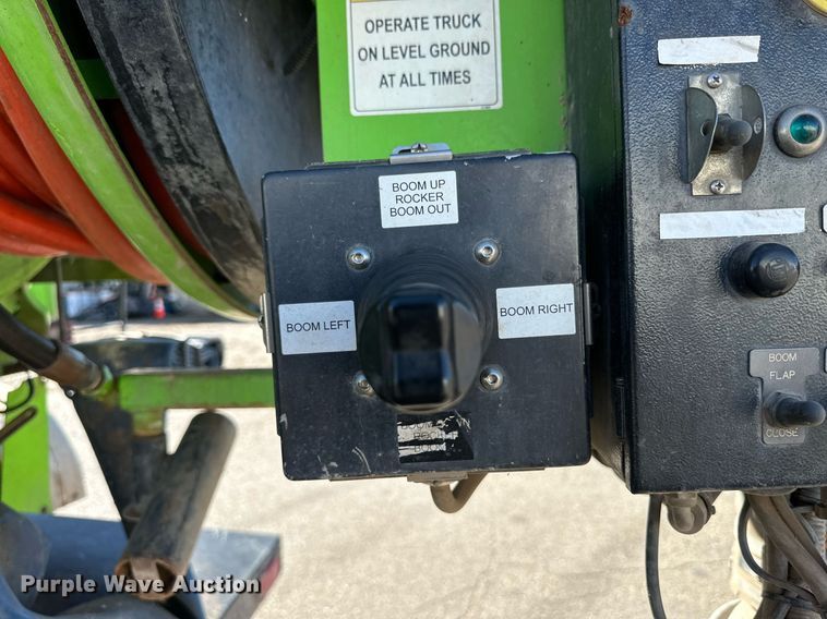 image for item DQ1496 2012 International WorkStar 7400  sewer jetter truck