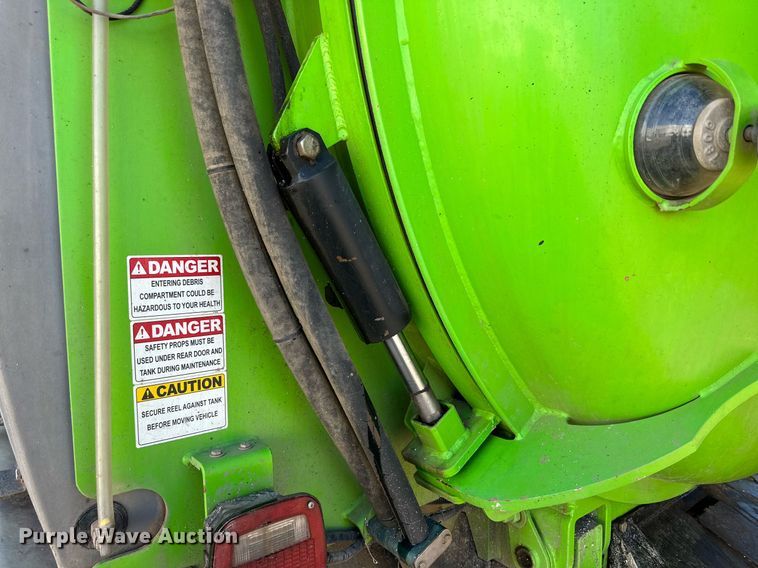 image for item DQ1496 2012 International WorkStar 7400  sewer jetter truck