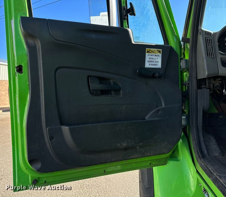 image for item DQ1496 2012 International WorkStar 7400  sewer jetter truck