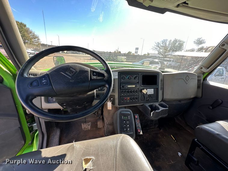 image for item DQ1496 2012 International WorkStar 7400  sewer jetter truck