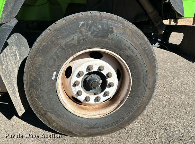 image for item DQ1496 2012 International WorkStar 7400  sewer jetter truck