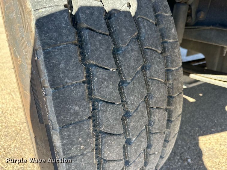 image for item DQ1496 2012 International WorkStar 7400  sewer jetter truck