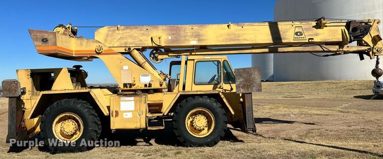 image for item DQ1497 1980 Grove RT58C  crane