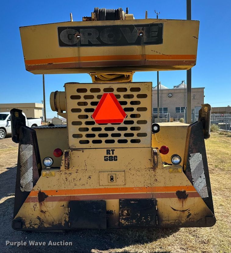 image for item DQ1497 1980 Grove RT58C  crane