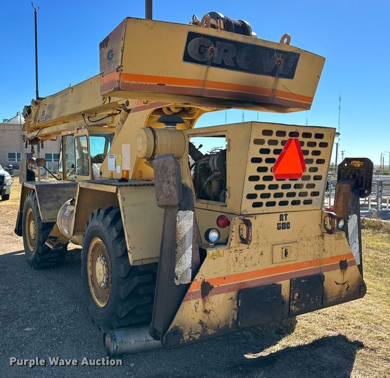 image for item DQ1497 1980 Grove RT58C  crane