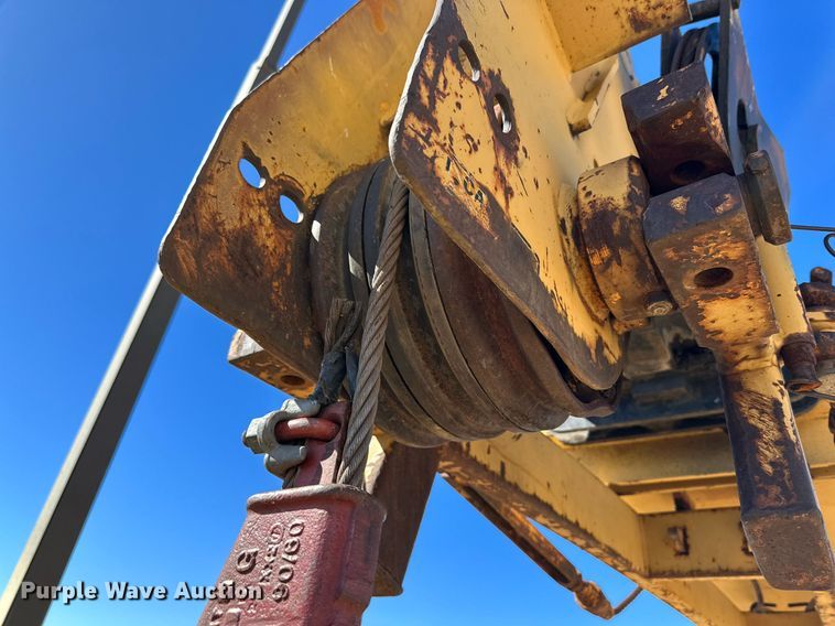 image for item DQ1497 1980 Grove RT58C  crane