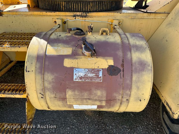 image for item DQ1497 1980 Grove RT58C  crane