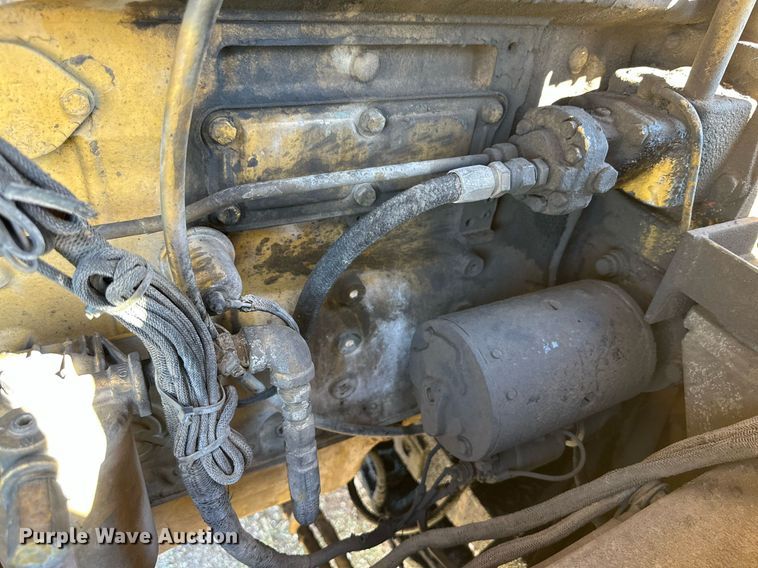 image for item DQ1497 1980 Grove RT58C  crane