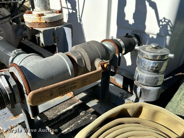 image for item DQ1500 1986 Chevrolet D3P brush fire truck