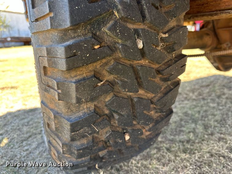 image for item DQ1500 1986 Chevrolet D3P brush fire truck