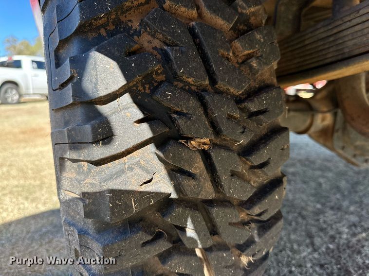 image for item DQ1500 1986 Chevrolet D3P brush fire truck