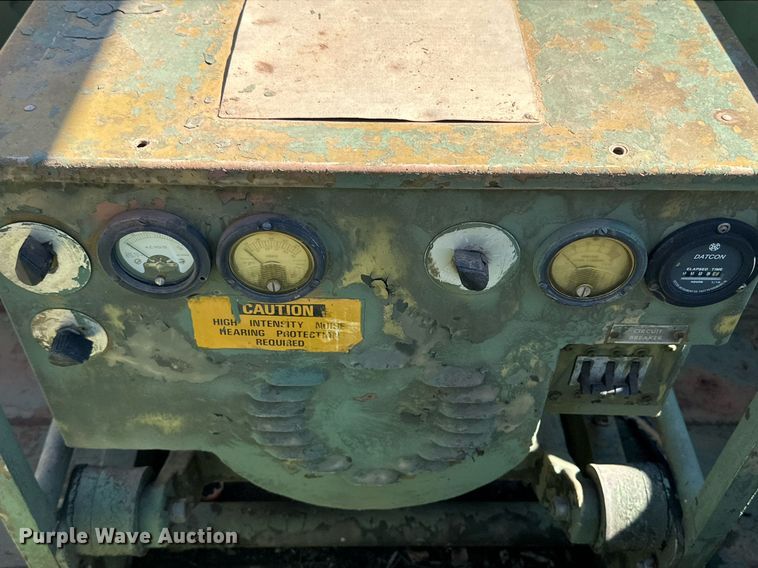 image for item DQ1504 Utility trailer