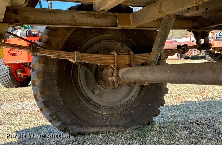 image for item DQ1504 Utility trailer