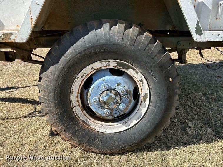 image for item DQ1504 Utility trailer